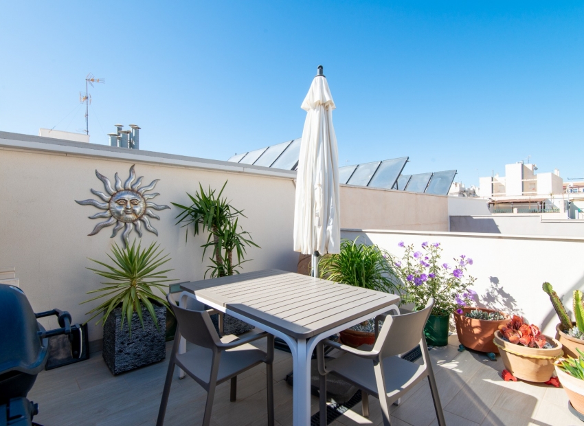 Reventa - Apartment -
Torrevieja - Centro