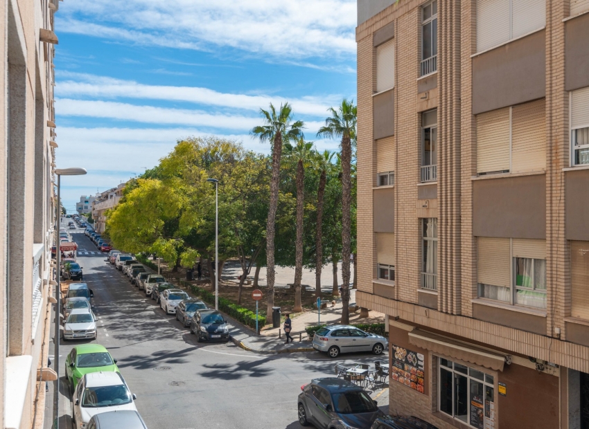 Reventa - Apartment -
Torrevieja - Centro