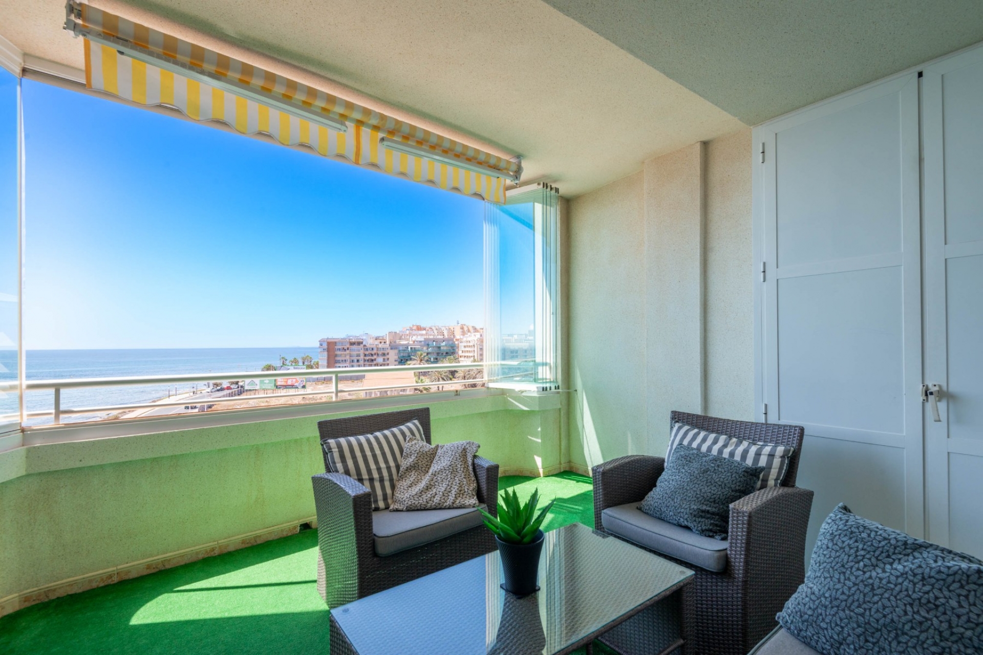 Reventa - Apartment -
Torrevieja - Playa de los Locos