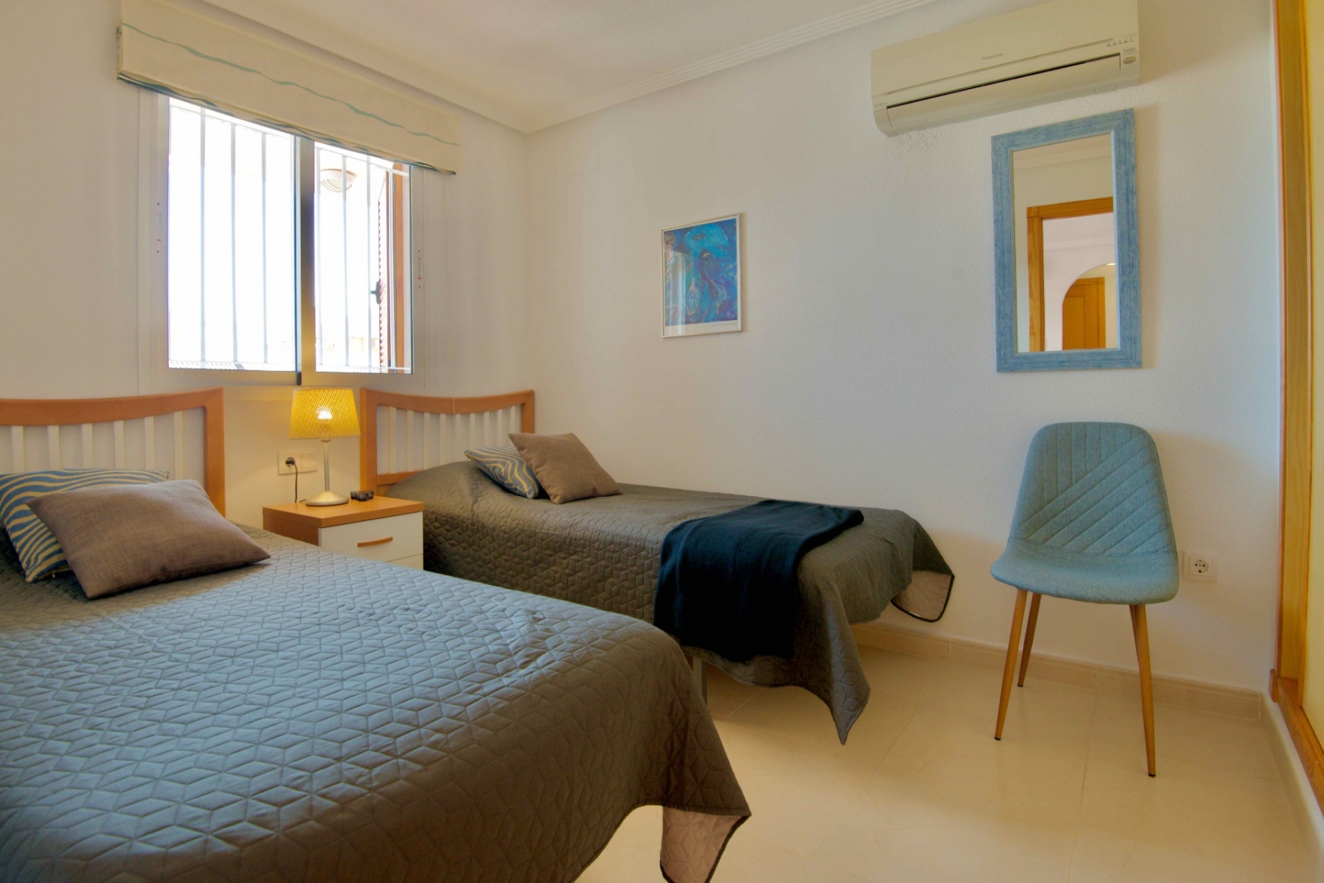 Reventa - Atico -
Orihuela Costa - Playa Flamenca