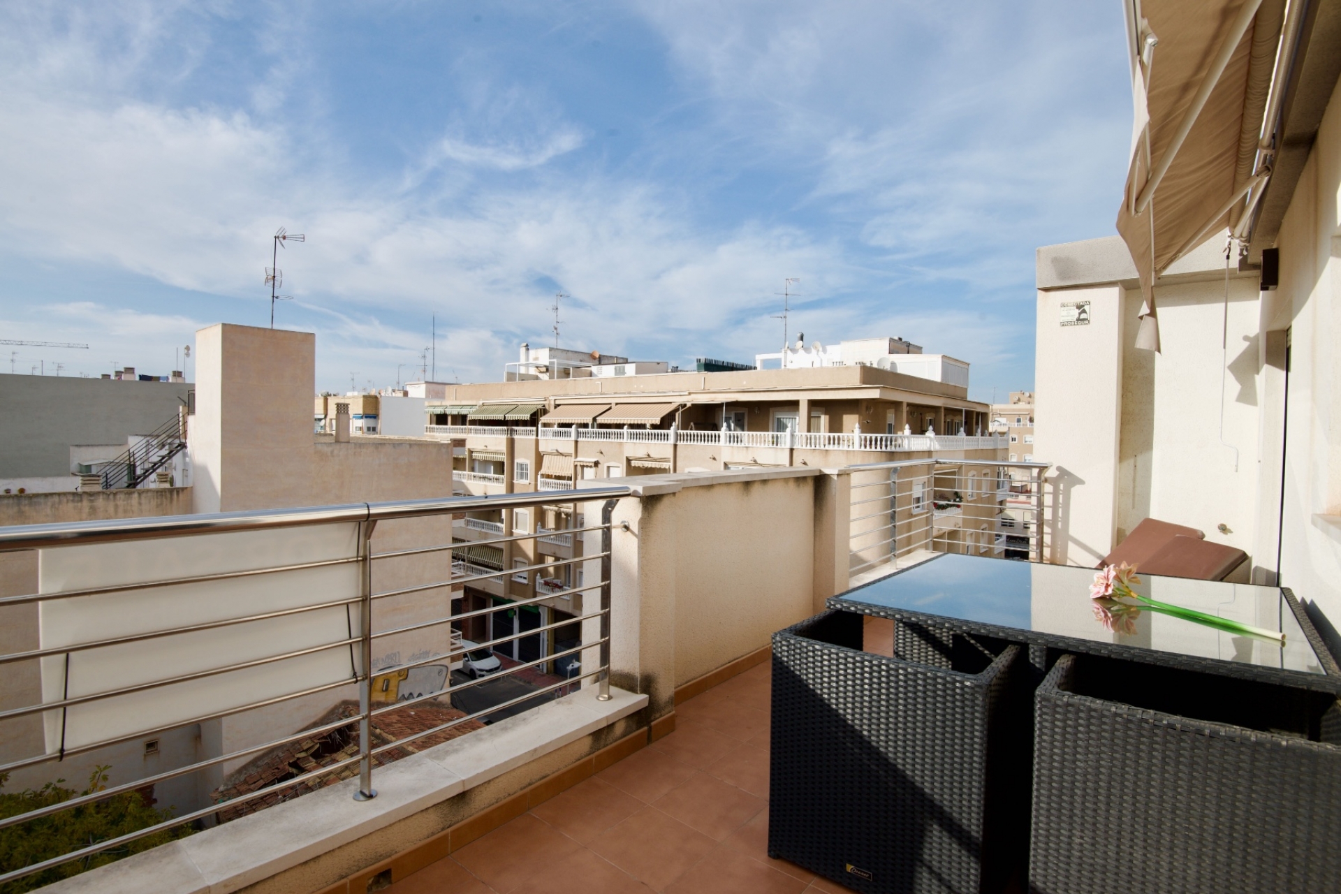 Reventa - Atico -
Torrevieja - Centro