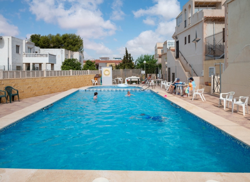 Reventa - Bungalow -
Torrevieja - El Chaparral