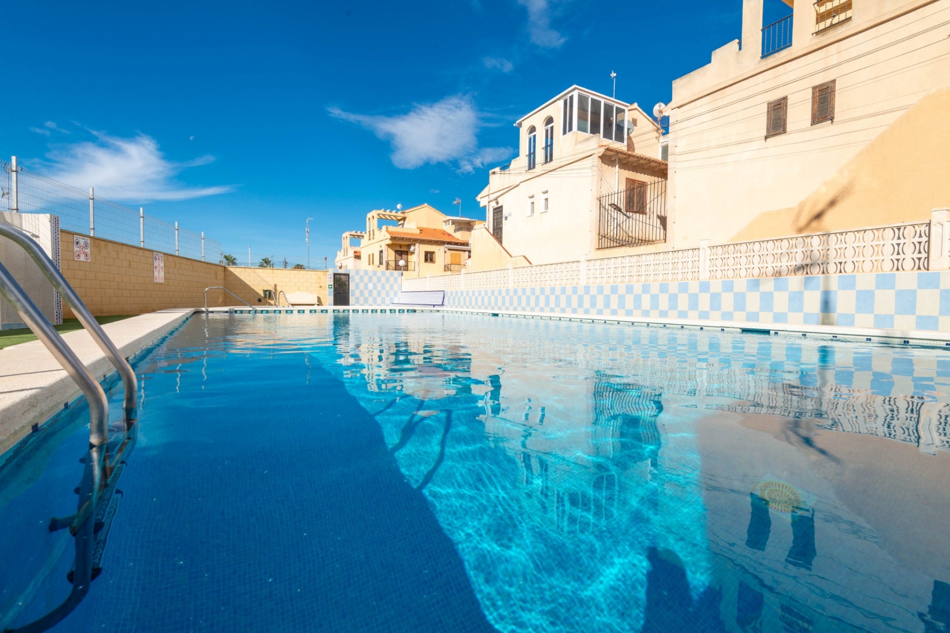 Reventa - Bungalow -
Torrevieja - El Chaparral