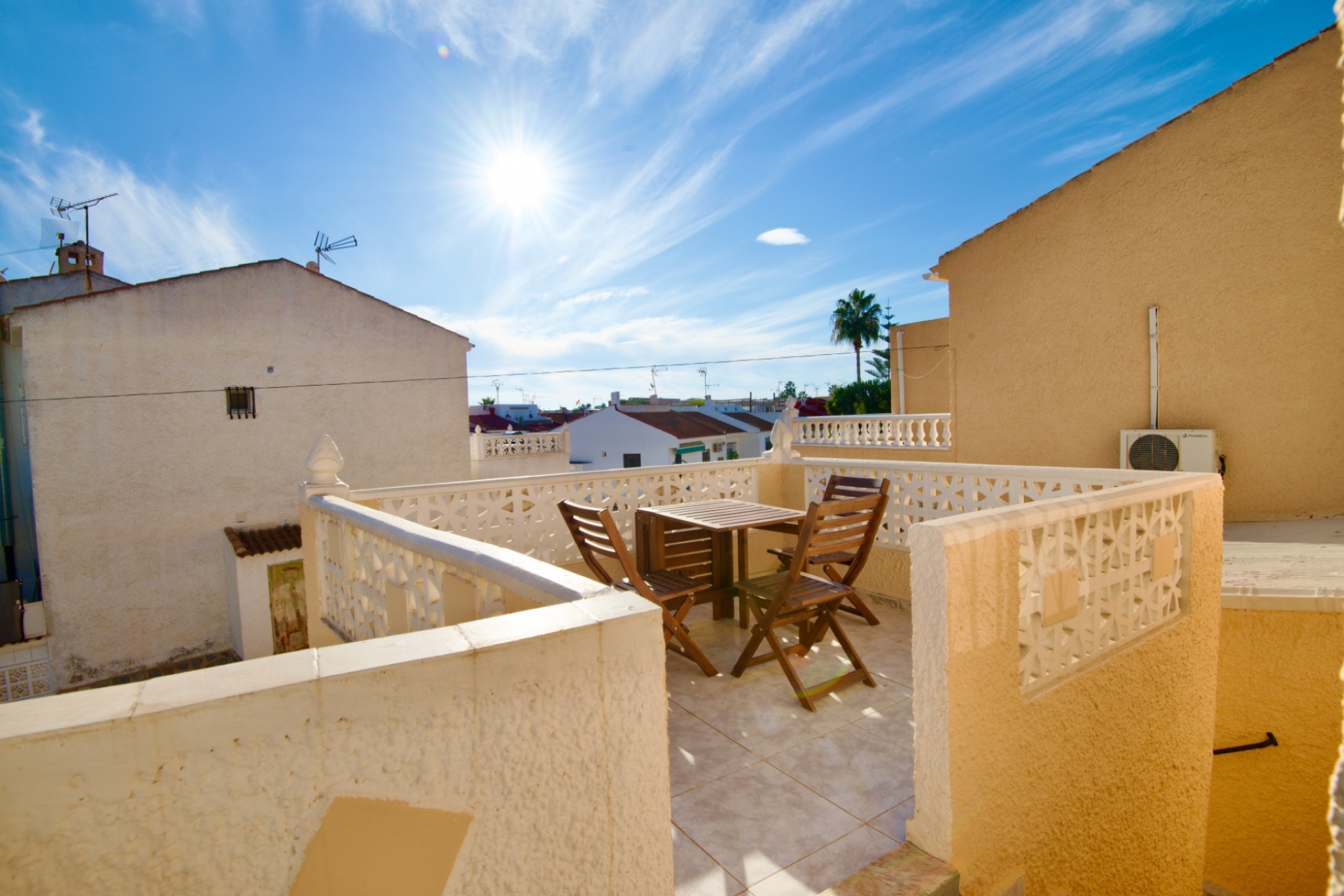 Reventa - Bungalow -
Torrevieja - Torreta III