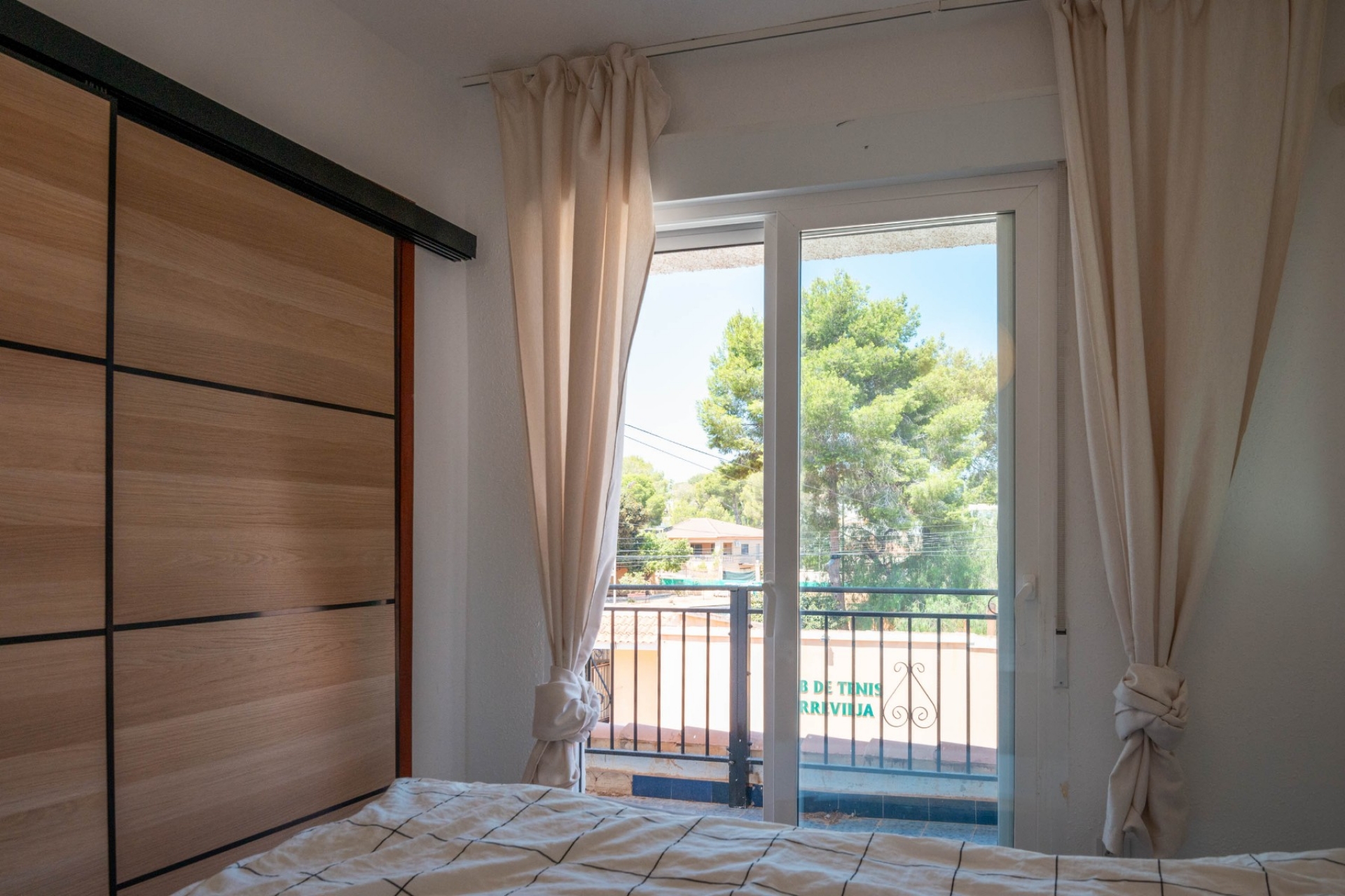 Reventa - Casa adosada -
Torrevieja - Los Balcones