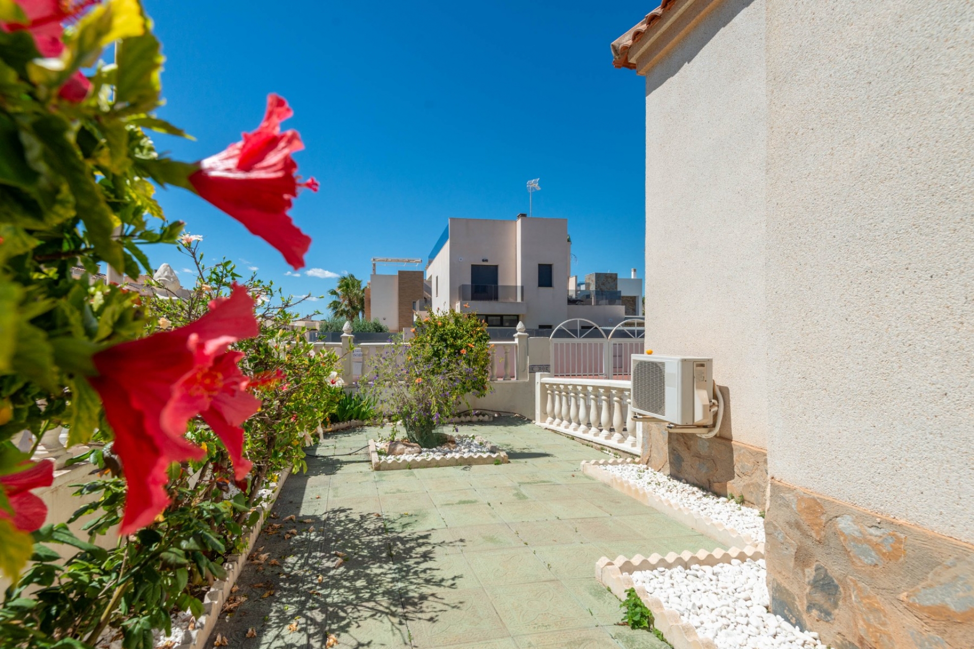 Reventa - Quatro -
Torrevieja - Acequion