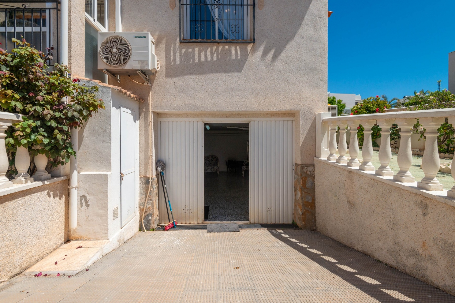 Reventa - Quatro -
Torrevieja - Acequion