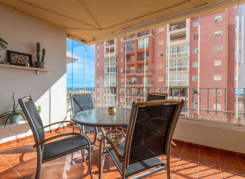 Revente - Apartment -
Torrevieja - Playa de los Locos