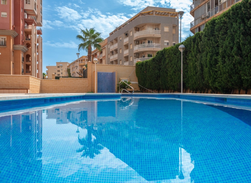 Revente - Appartement -
Torrevieja - Playa de los Locos
