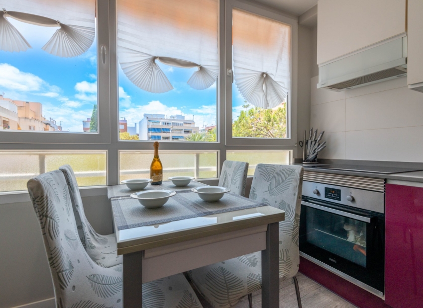 Revente - Appartement -
Torrevieja - Playa del Cura