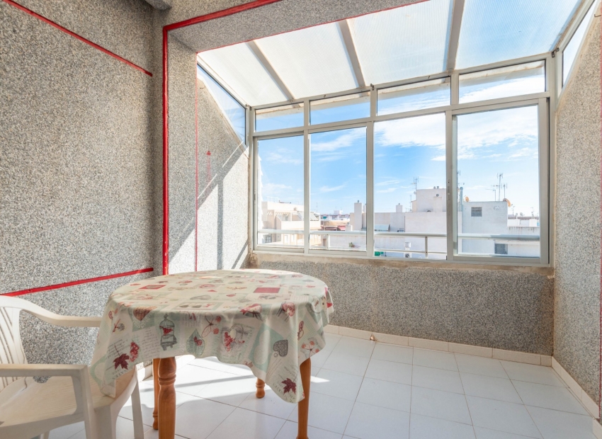 Revente - Appartement -
Torrevieja - Playa los Locos