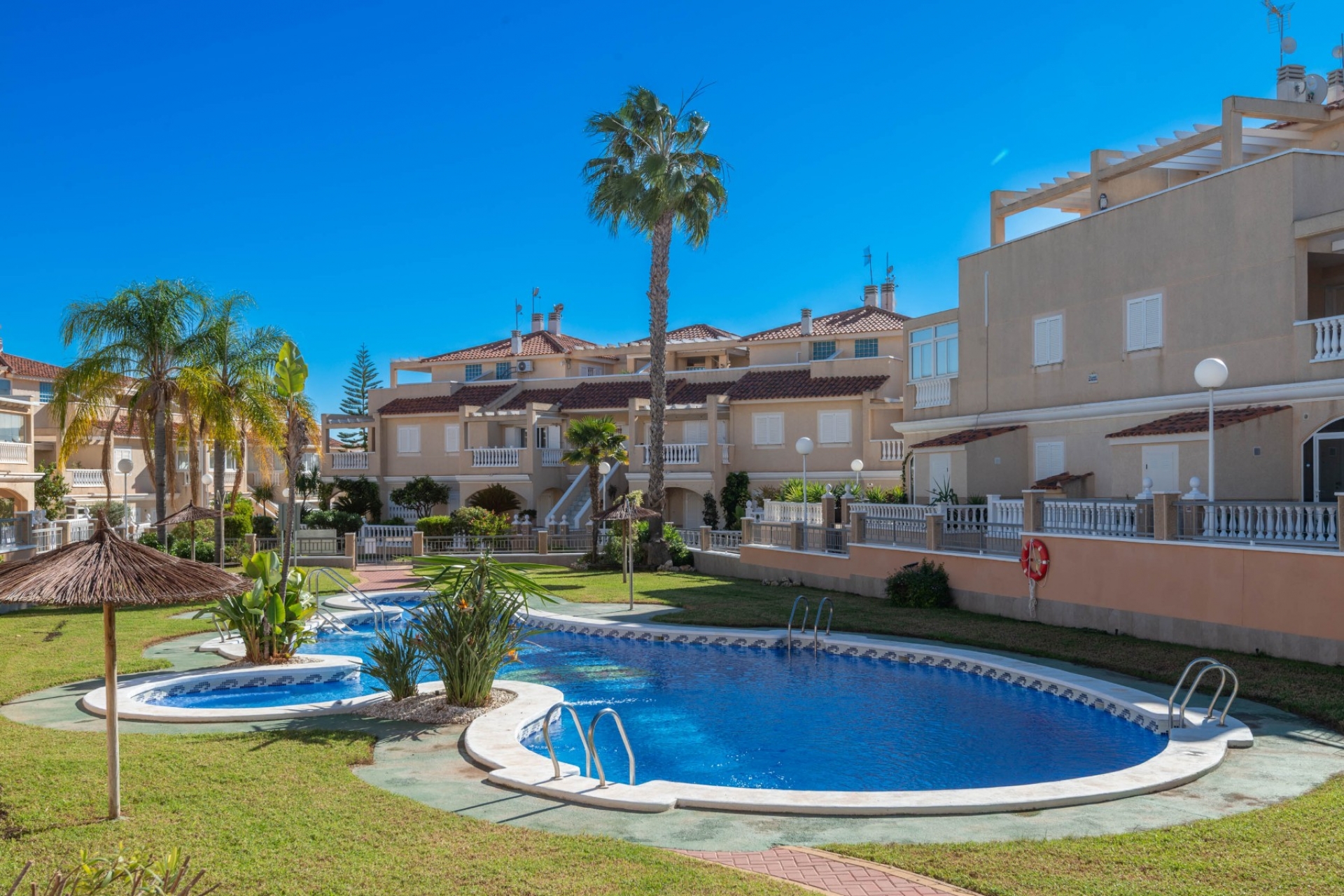 Revente - Bungalow -
Orihuela Costa - Punta Prima, Orihuela Costa