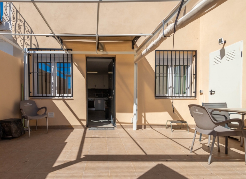 Revente - Bungalow -
Torrevieja - Torreta III