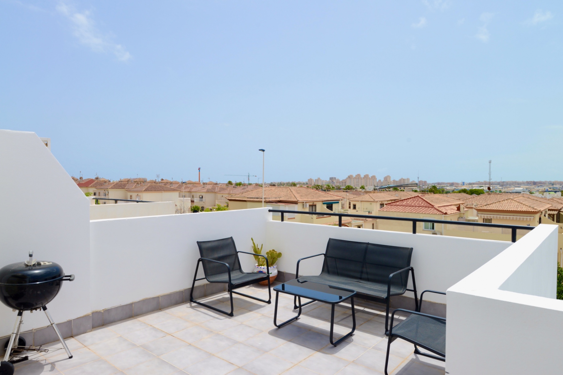 Revente - Townhouse -
Torrevieja - Aguas Nuevas - Sector 25