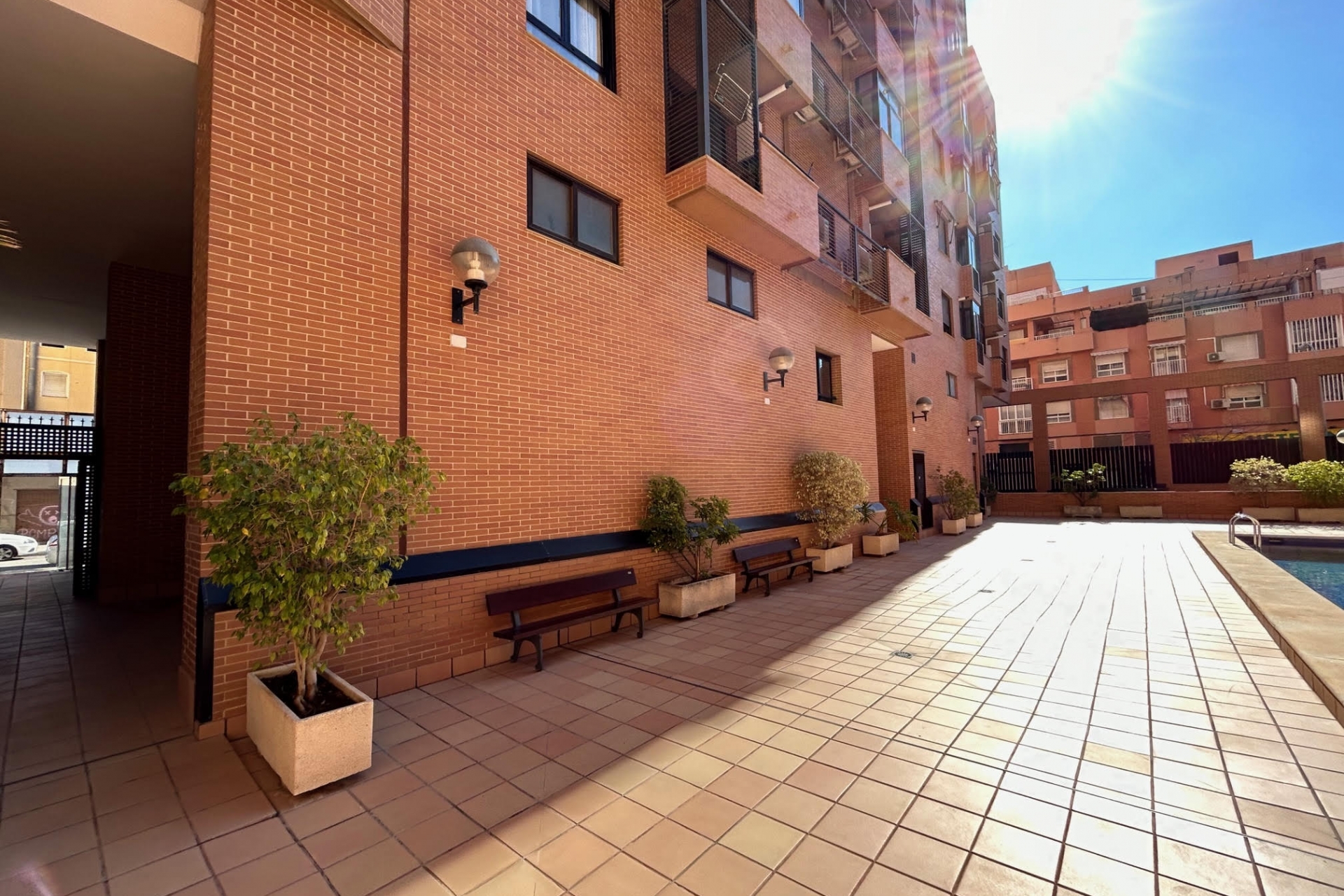 Uudet asunnot - Alakerran asunto -
Alicante (Alacant)