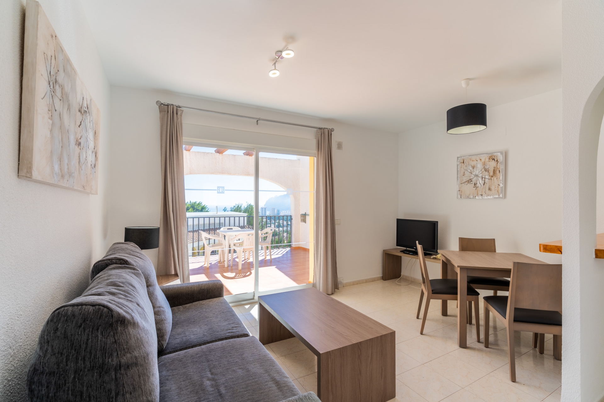 Uudet asunnot - Alakerran bungalow -
Calpe
