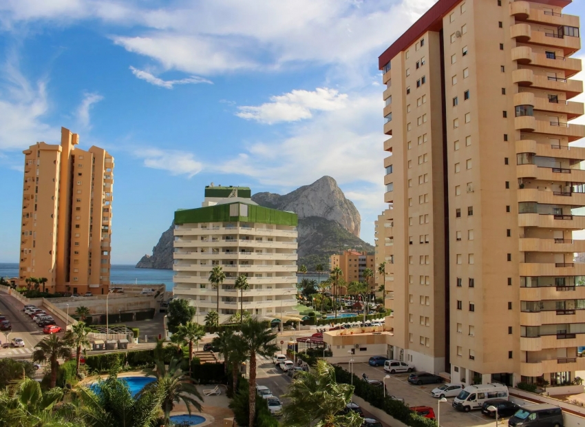 Uudet asunnot - Apartment -
Calp
