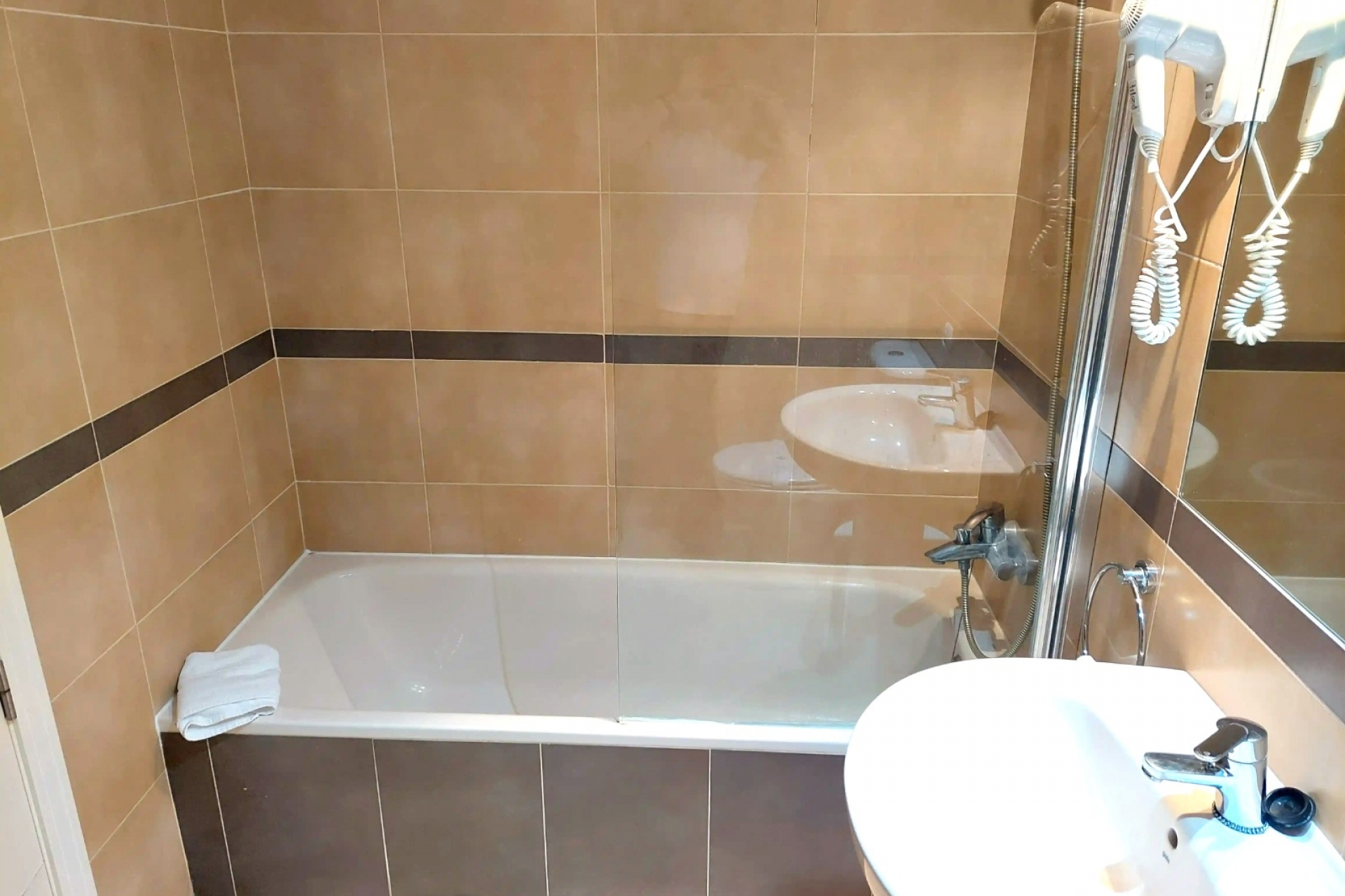 Uudet asunnot - Apartment -
Calp