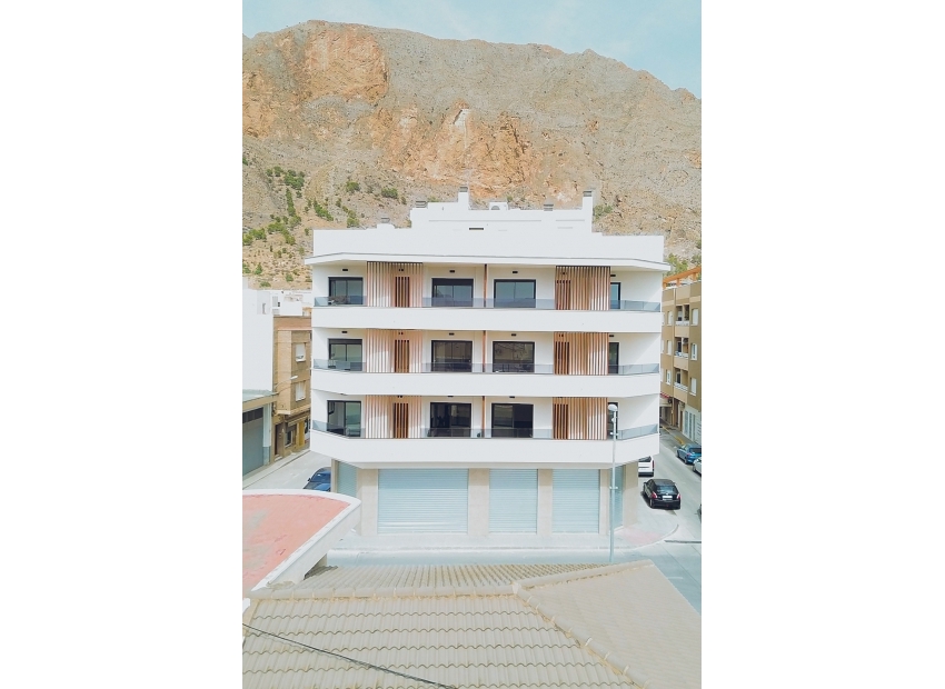 Uudet asunnot - Apartment -
Redován