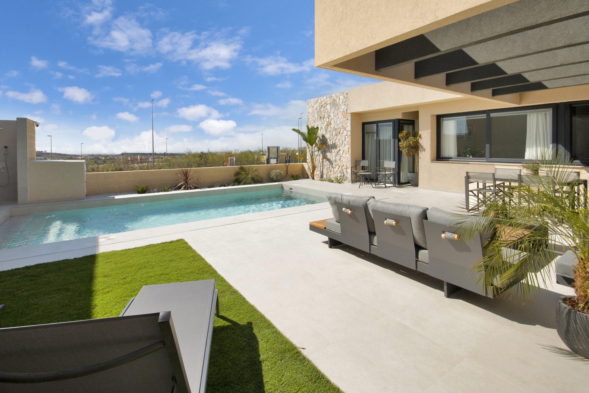Uudet asunnot - detached -
Altaona Golf & Country Village