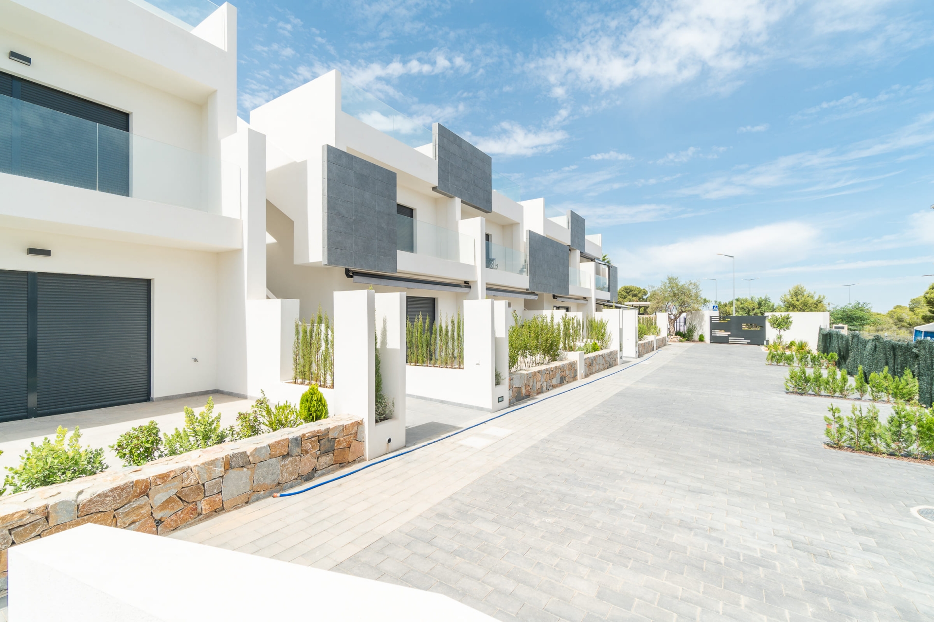 Uudet asunnot - high-bungalow -
Torrevieja