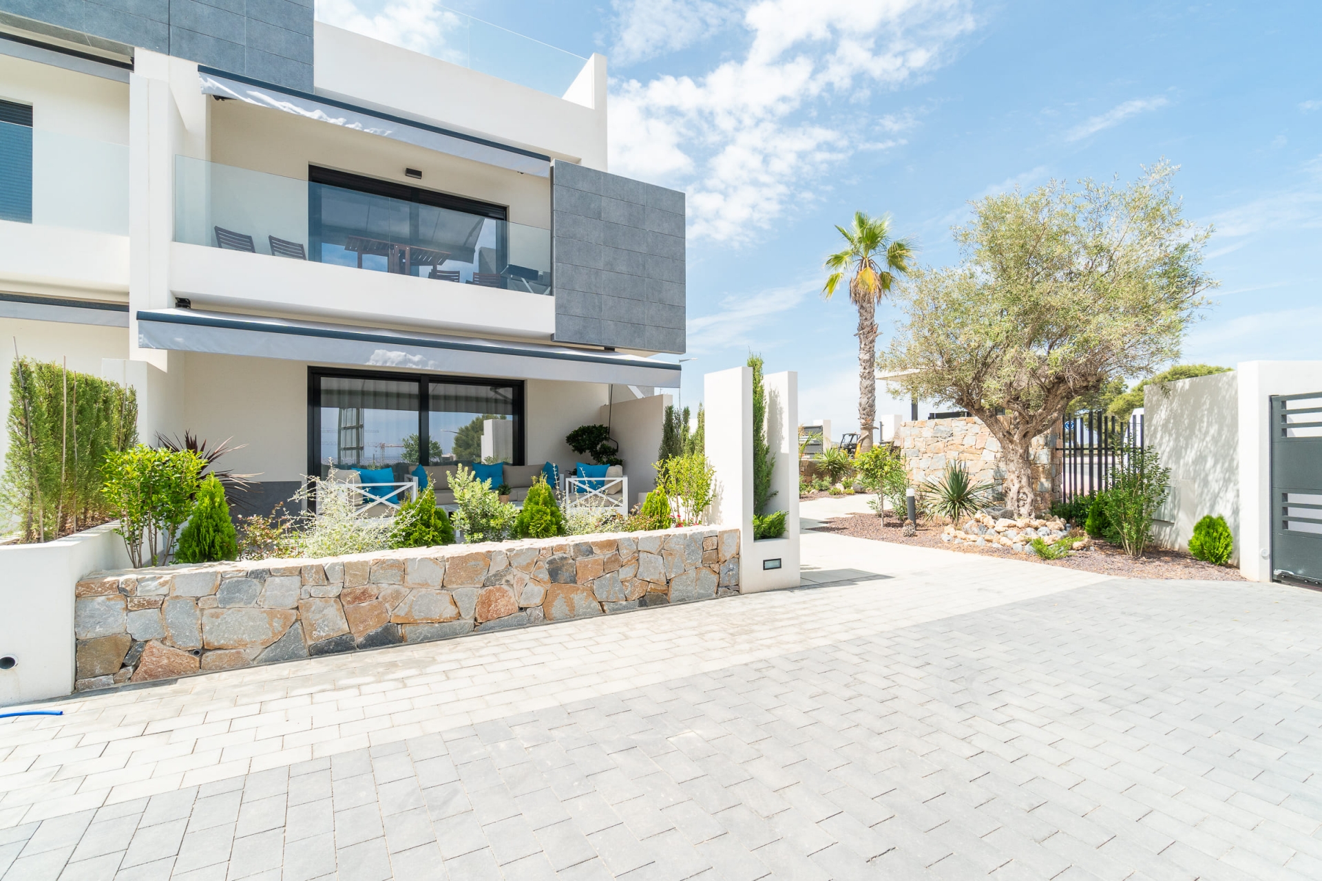 Uudet asunnot - high-bungalow -
Torrevieja