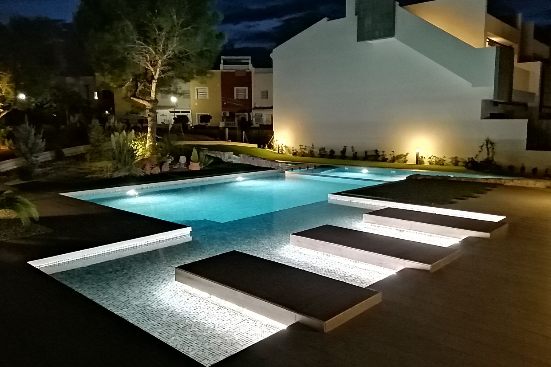 Uudet asunnot - high-bungalow -
Torrevieja