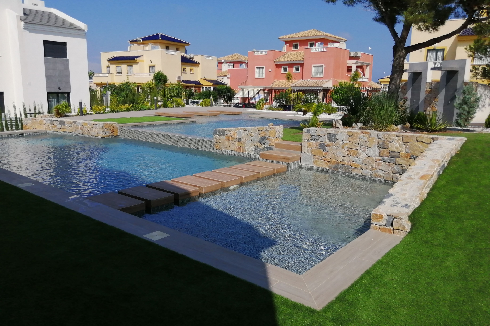 Uudet asunnot - high-bungalow -
Torrevieja