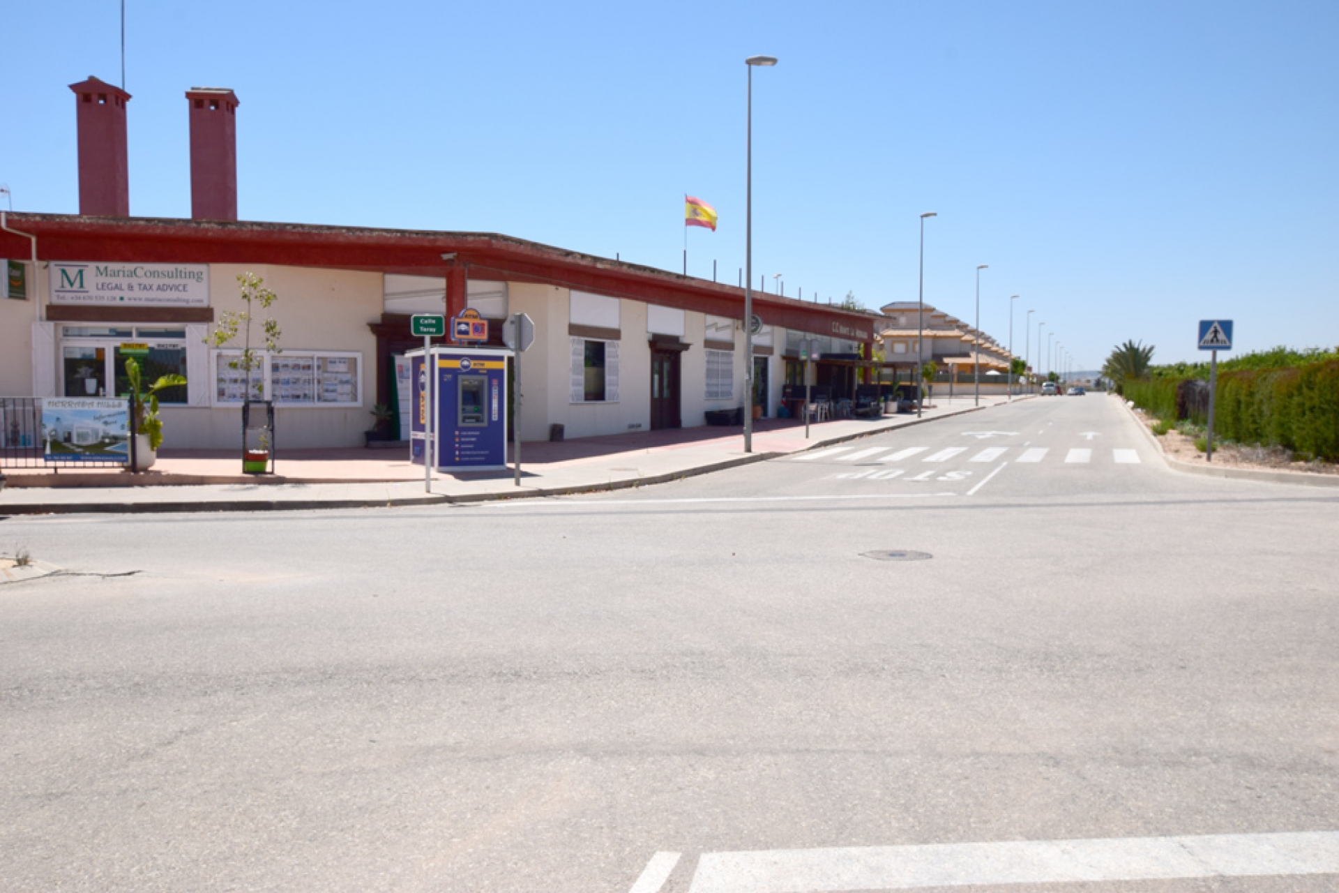 Uudet asunnot - Huvila -
Los Montesinos - La Herrada