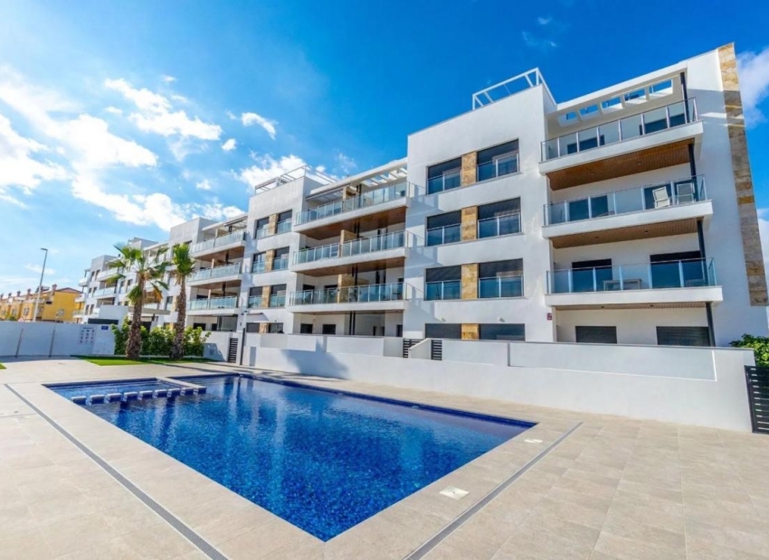 Uudet asunnot - Kattohuoneisto -
Torrevieja