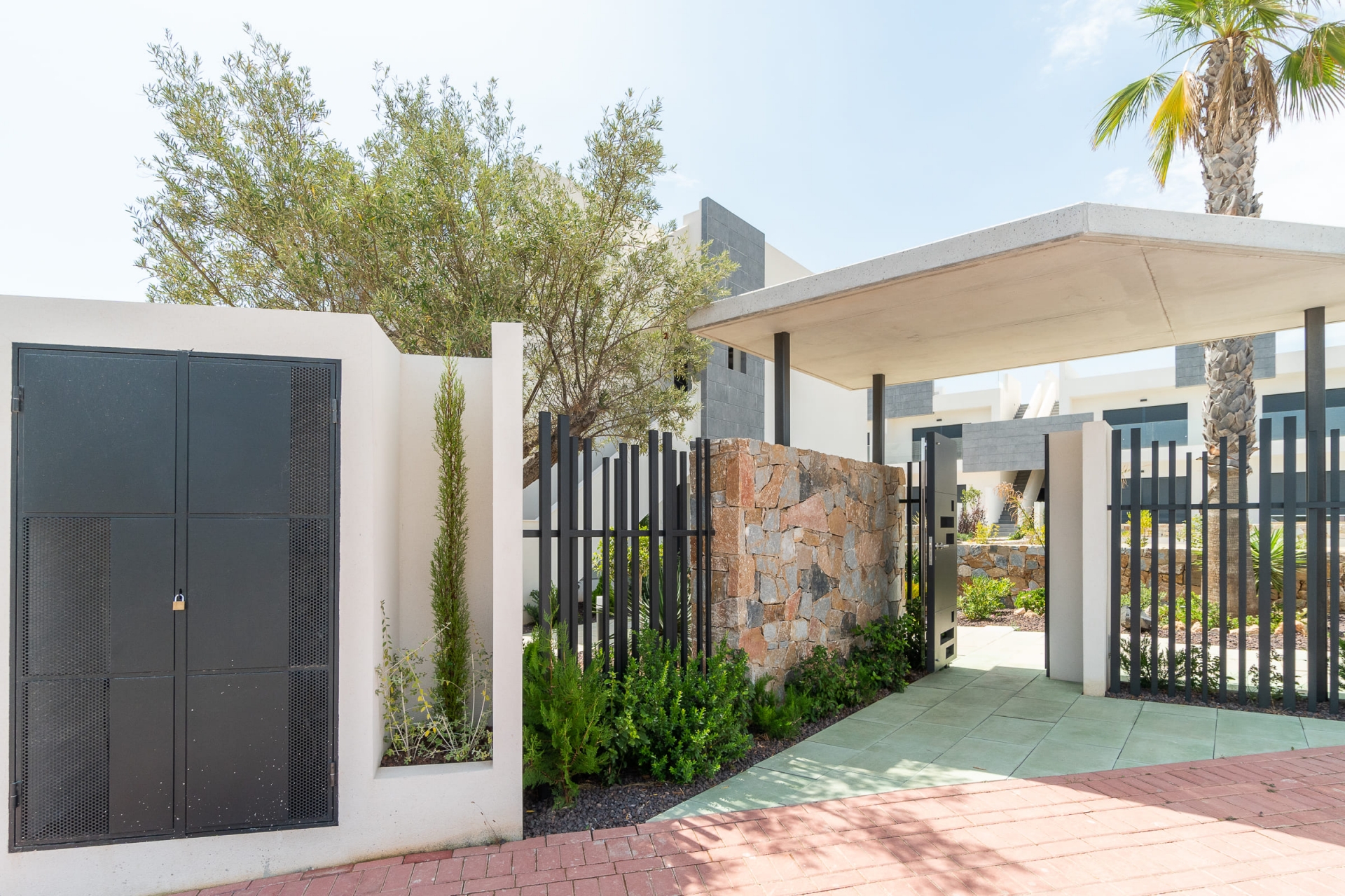 Uudet asunnot - low-bungalow -
Torrevieja