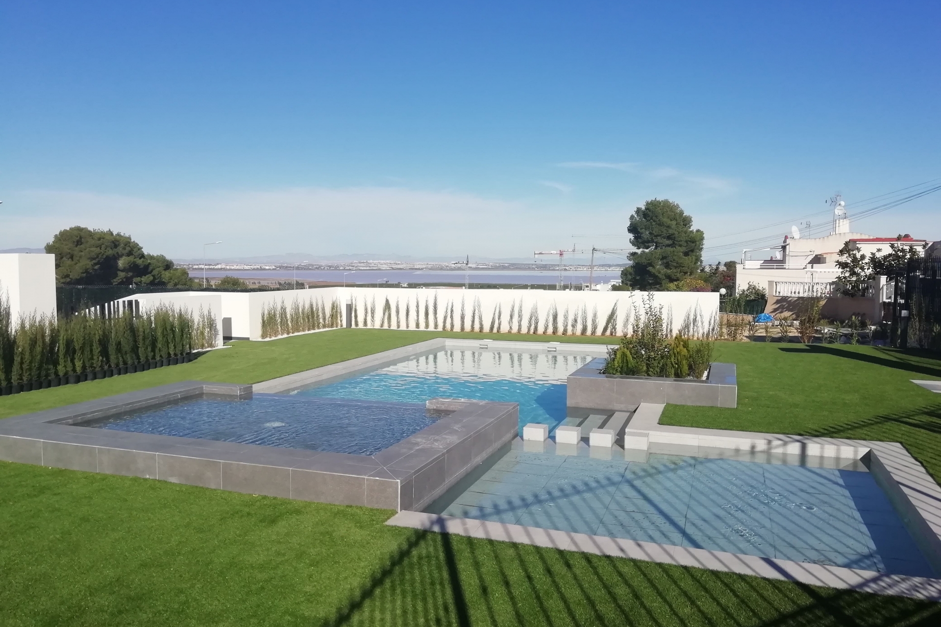 Uudet asunnot - low-bungalow -
Torrevieja