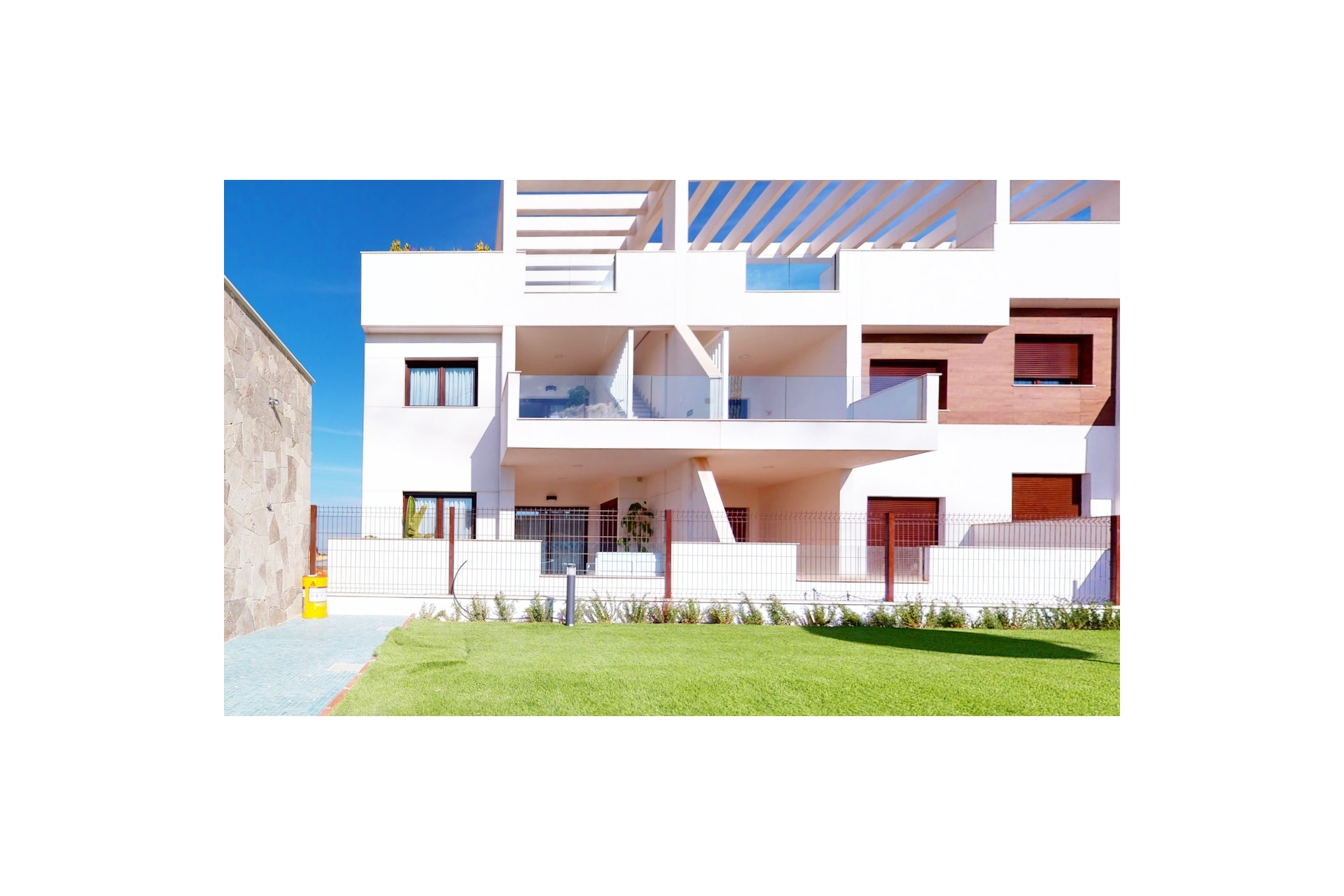 Uudet asunnot - Pienkerrostaloasunto -
Torrevieja - Los Balcones