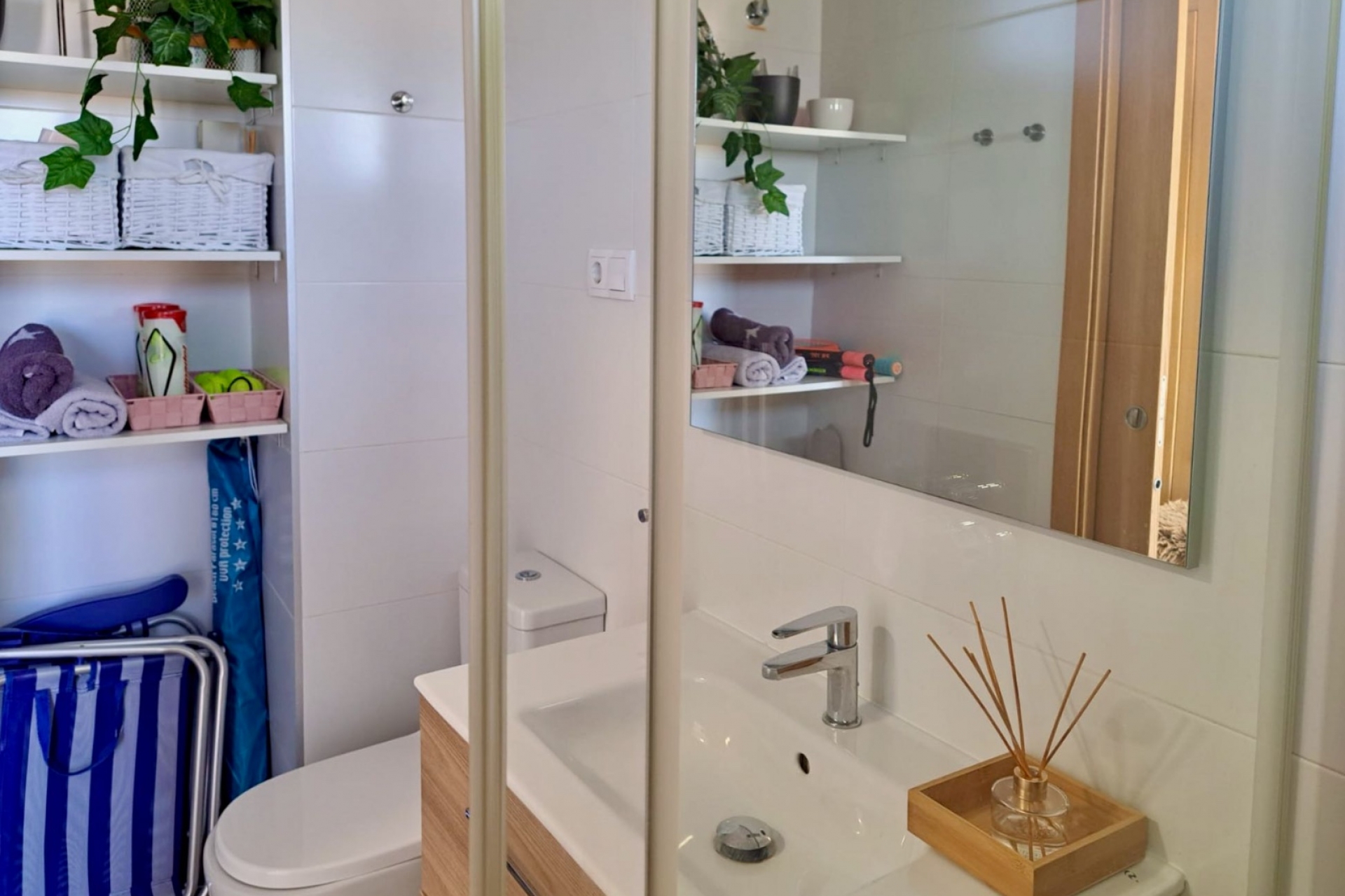 Wiederverkauf - Apartment -
Orihuela Costa - Villamartín