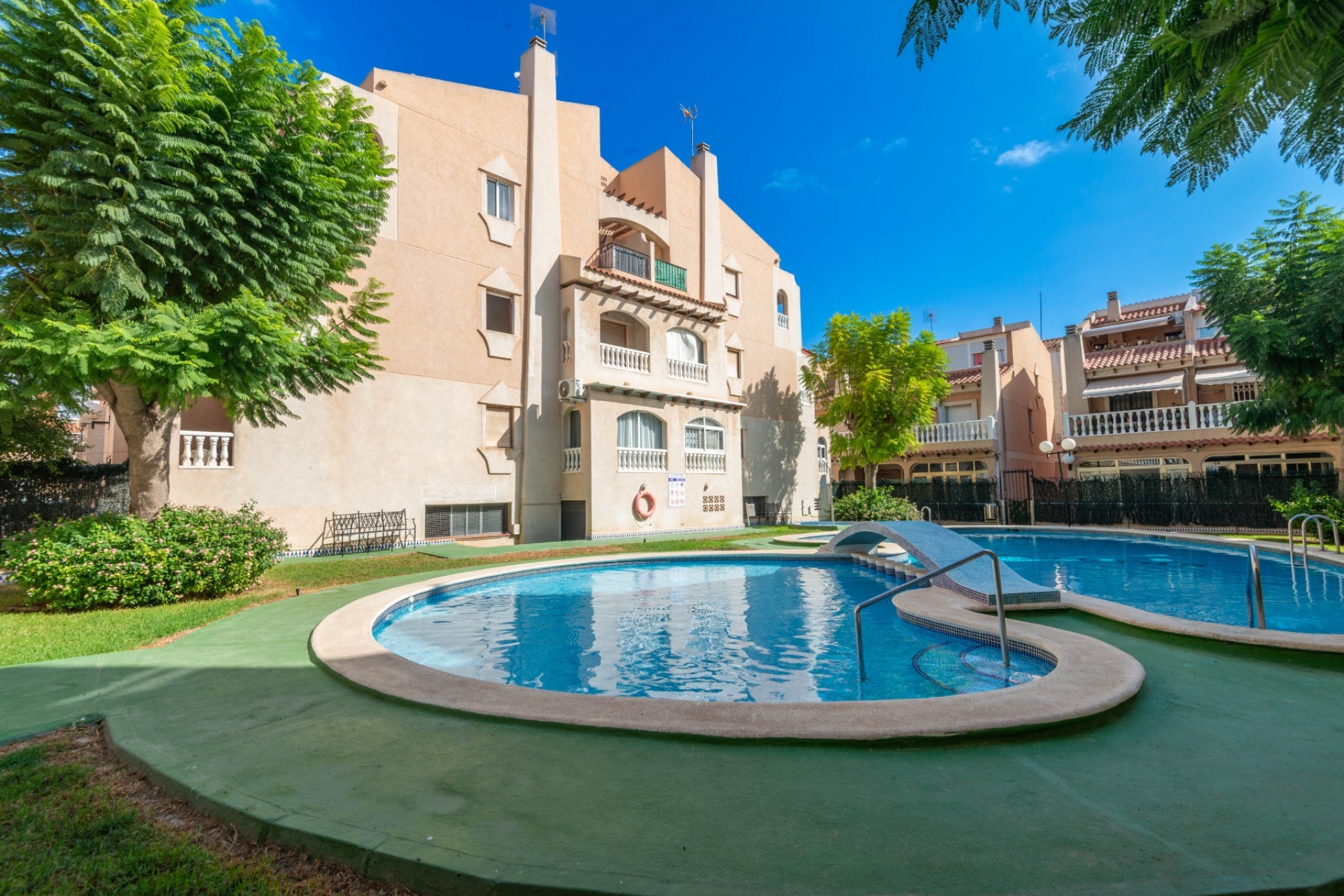 Wiederverkauf - Apartment -
Torrevieja - Playa del Cura