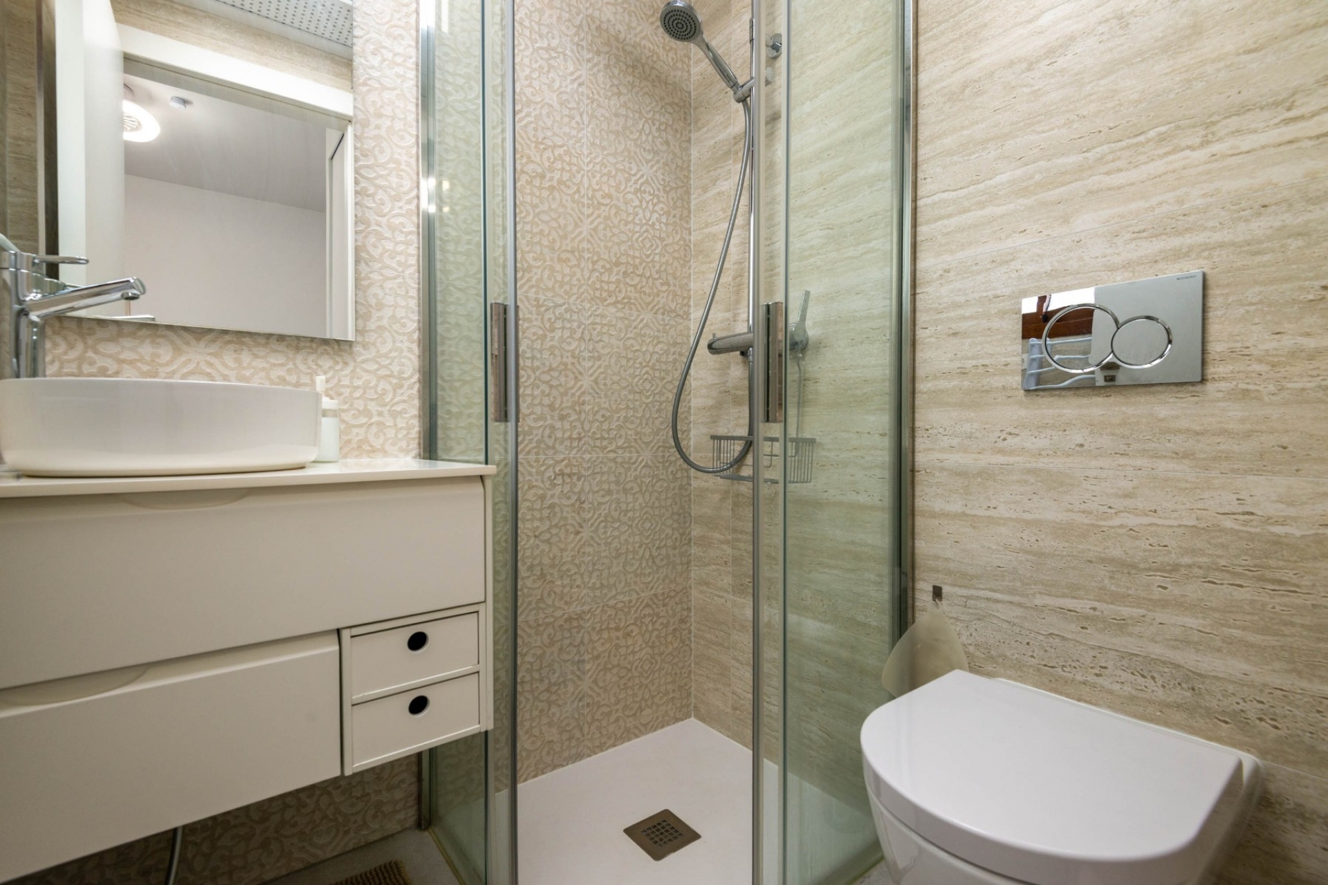 Wiederverkauf - Apartment -
Torrevieja - Playa los Locos