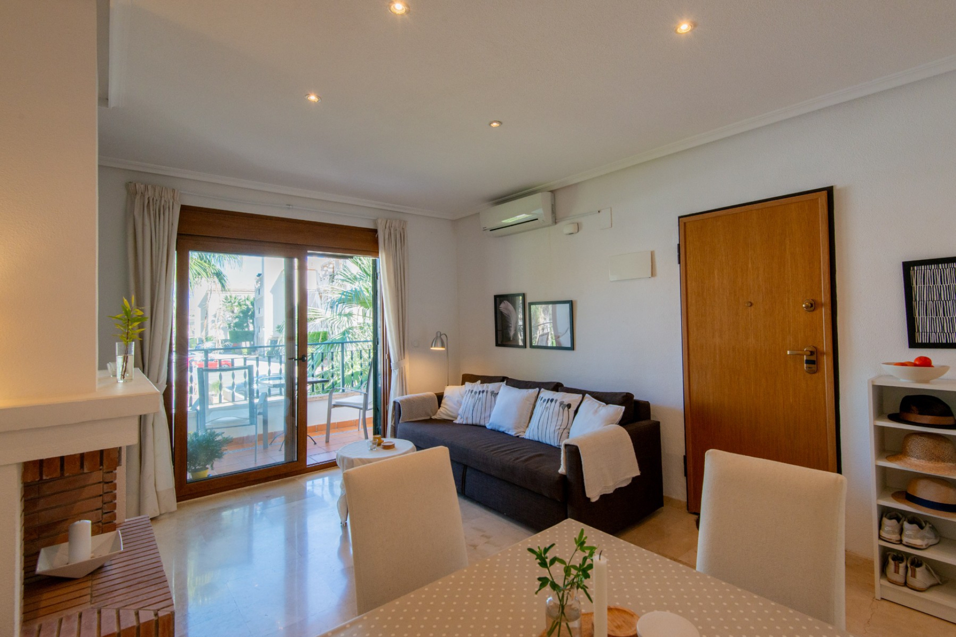 Wiederverkauf - Bungalow -
Orihuela Costa - La Florida