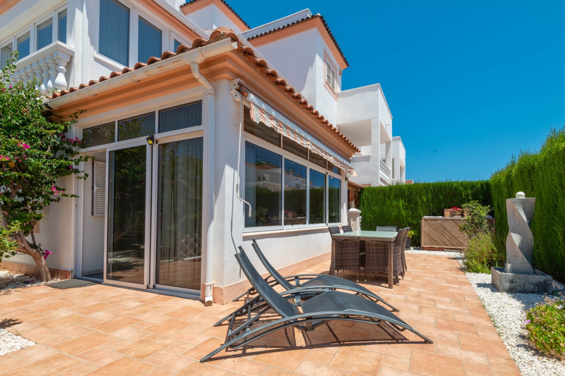 Wiederverkauf - Bungalow -
Orihuela Costa - La Florida