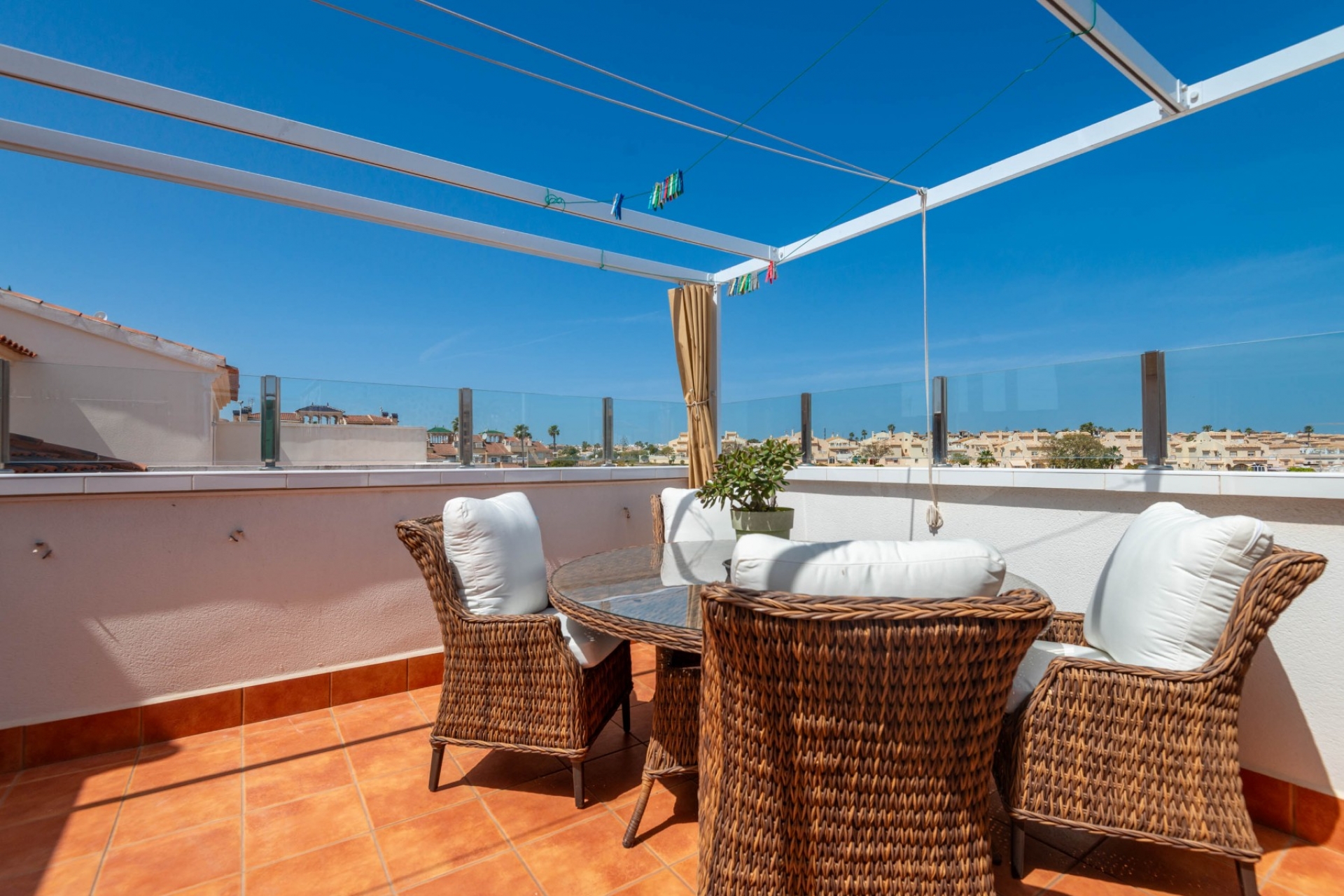 Wiederverkauf - Bungalow -
Orihuela Costa - Playa Flamenca