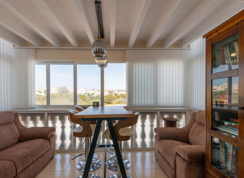 Wiederverkauf - Bungalow -
Orihuela Costa - Playa Flamenca