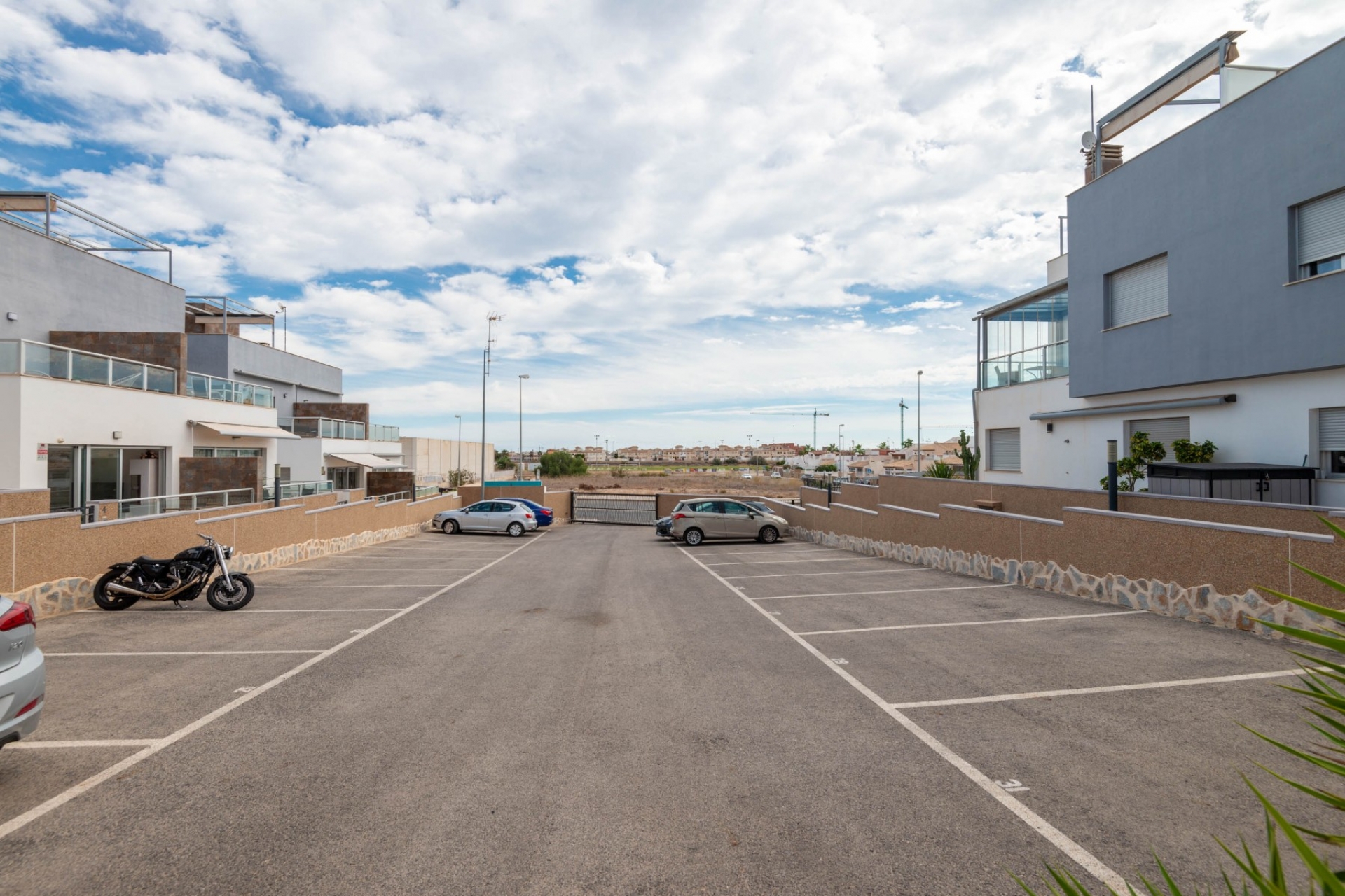 Wiederverkauf - Bungalow -
Orihuela Costa - Punta Prima, Orihuela Costa