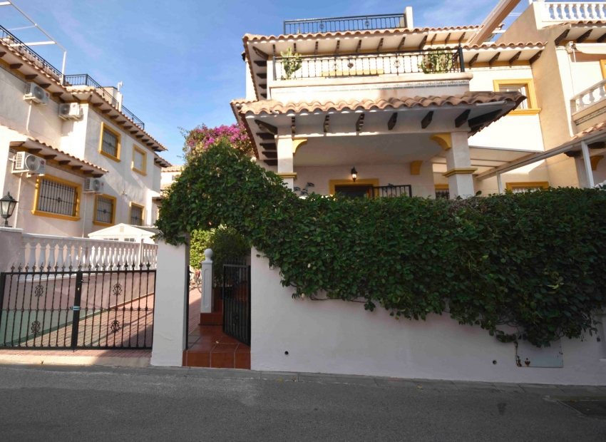 Wiederverkauf - Duplex -
Orihuela Costa - La Zenia