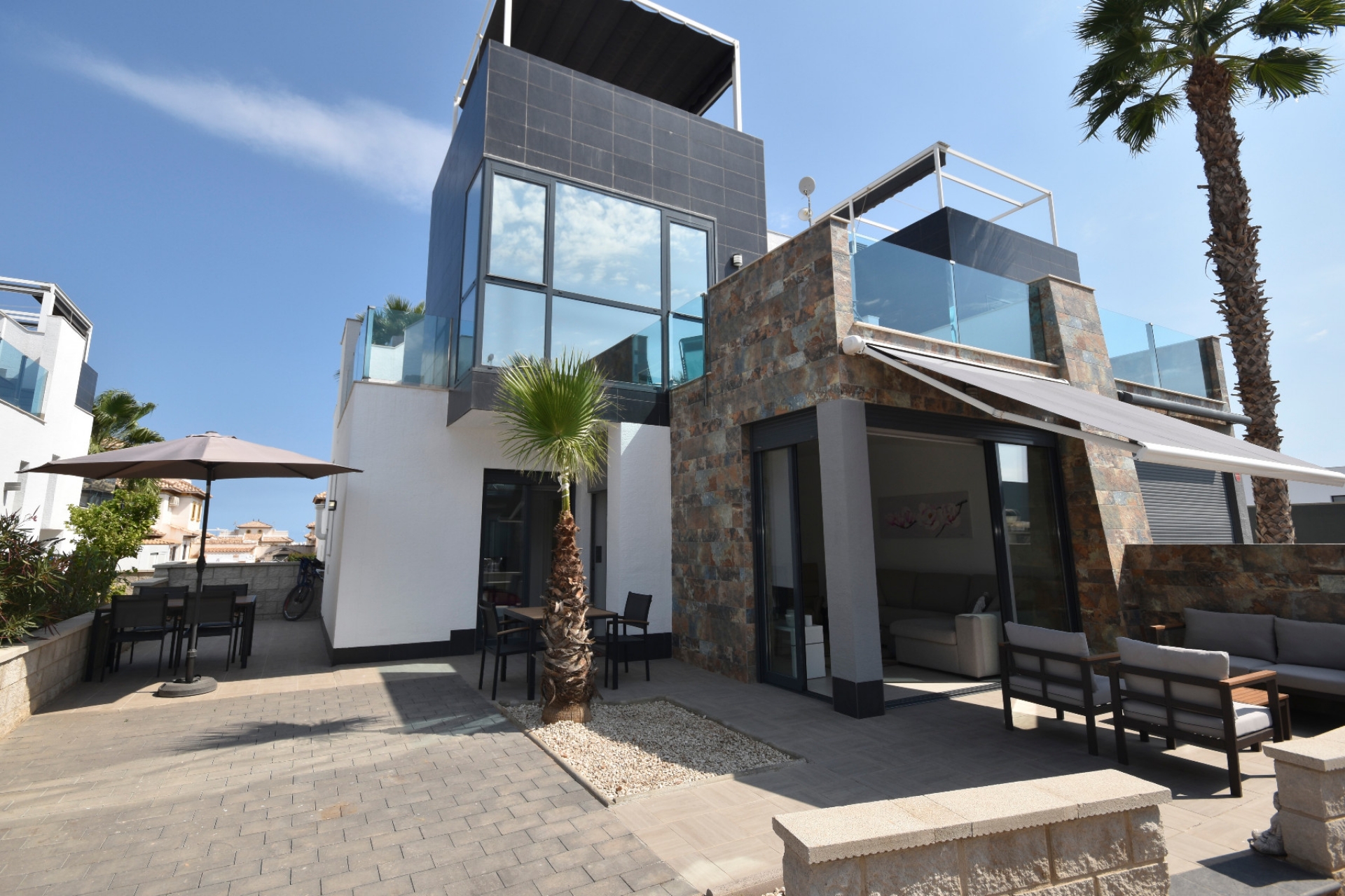 Wiederverkauf - Halb freistehendes Haus -
Orihuela Costa - Lomas de Cabo Roig