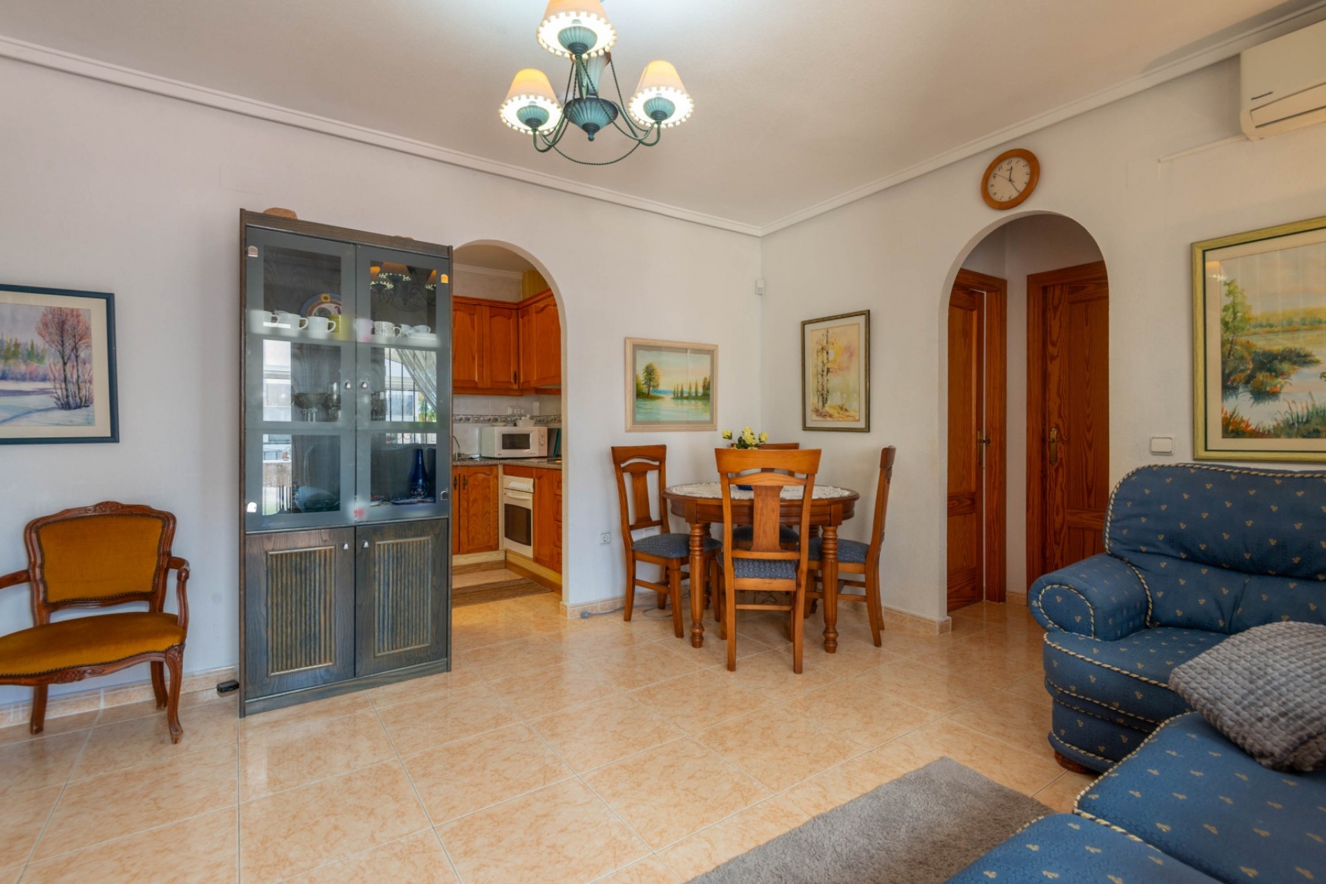 Wiederverkauf - Quatro -
Torrevieja - Acequion
