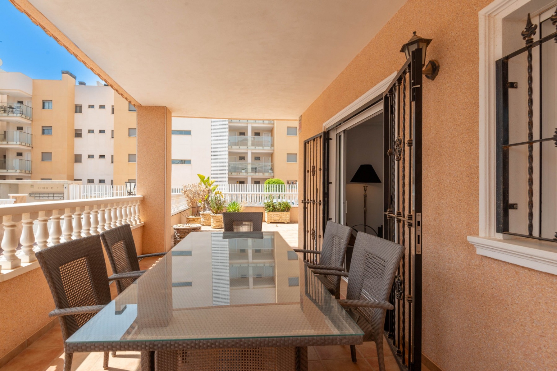 Wiederverkauf - Wohnung -
Orihuela Costa - Villamartín