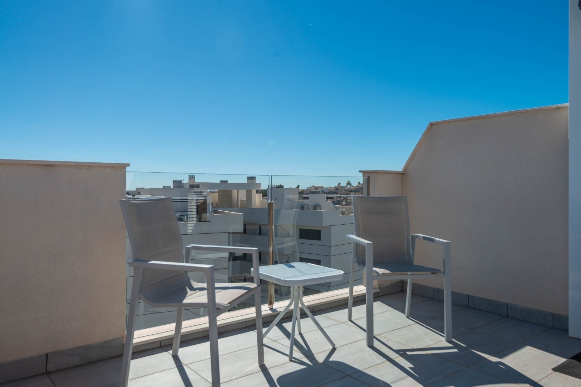 Wiederverkauf - Wohnung -
Orihuela Costa - Villamartin