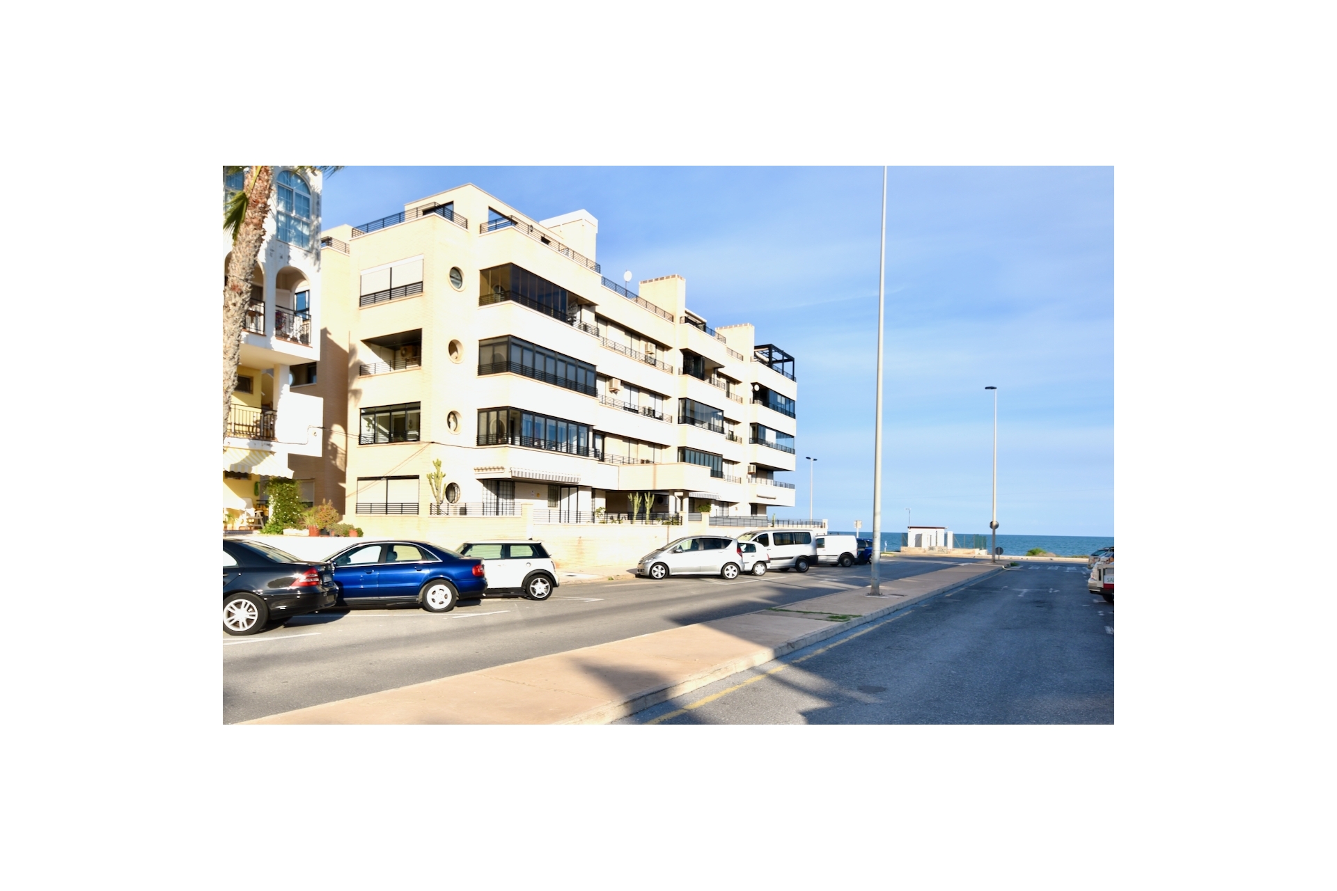 Wiederverkauf - Wohnung -
Torrevieja - La Veleta