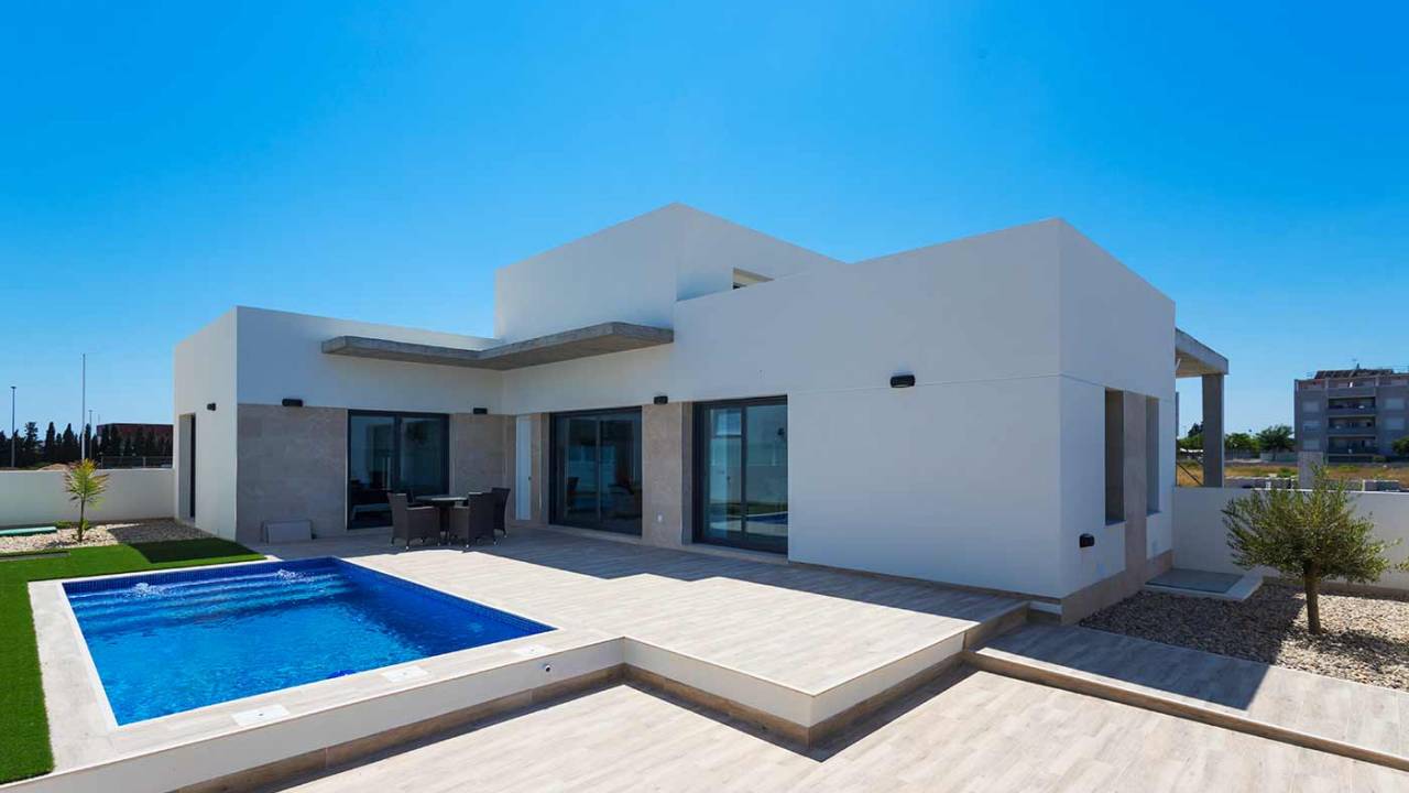 Nueva Daya Villas