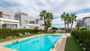 Punta Prima – Un Destino de Ensueño para Compradores de Vivienda en la Frontera Entre Torrevieja y Orihuela Costa