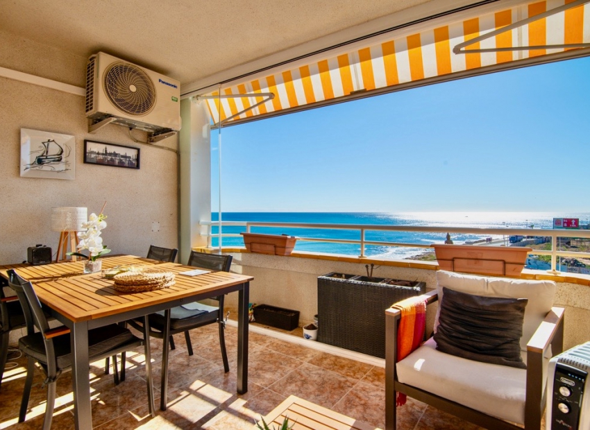 Discover Coastal life style: Captivating 3-Bedroom Apar - Off Grid Coastal Apartments With Private Pool And Water Views